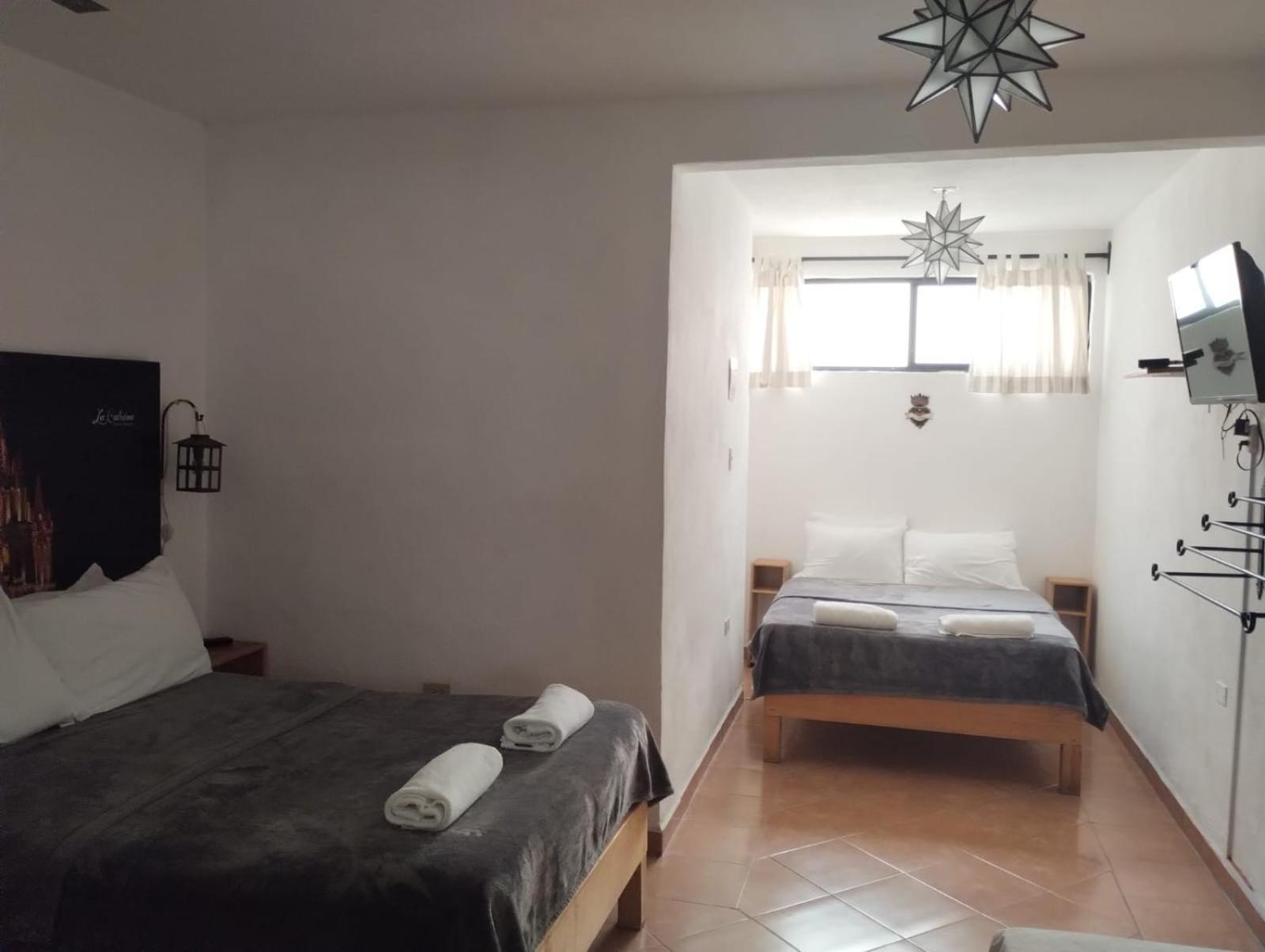 La Catrina Hostel San Miguel de Allende Luaran gambar